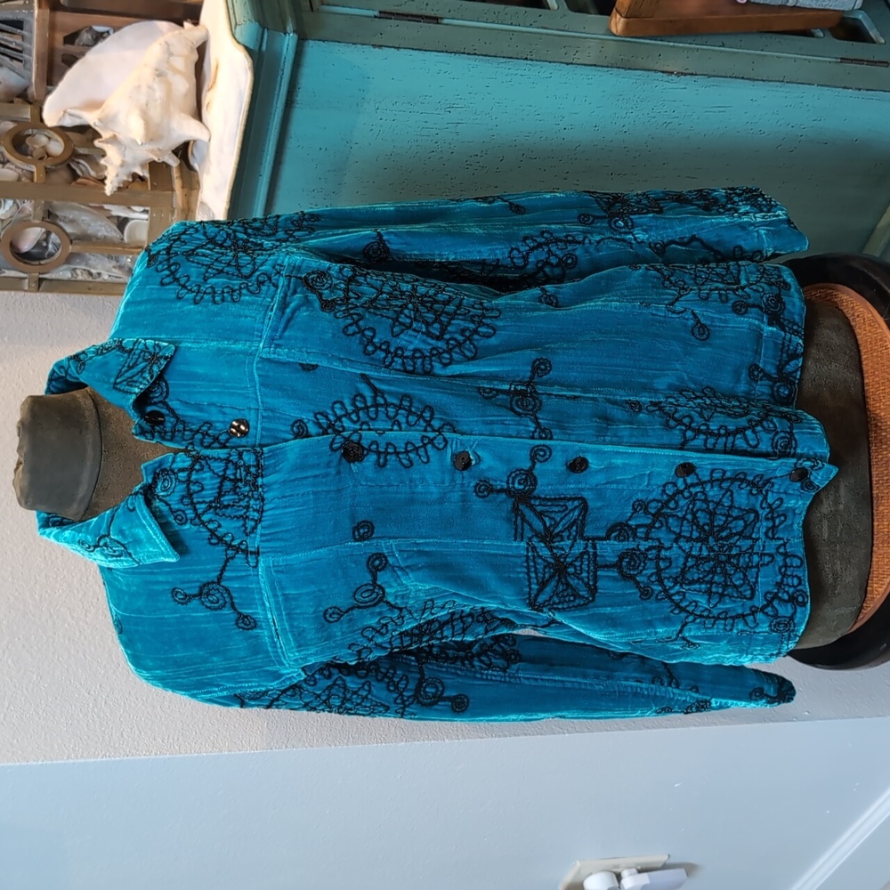 Chico's Velvet Embroidered Jacket sz1